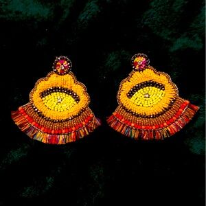 Handmade beaded earrings! Beautiful ❣️❣️